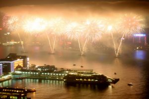 hong-kong-chinese-new-year-harbour-cruise-hong-kong-greeters-tours-7