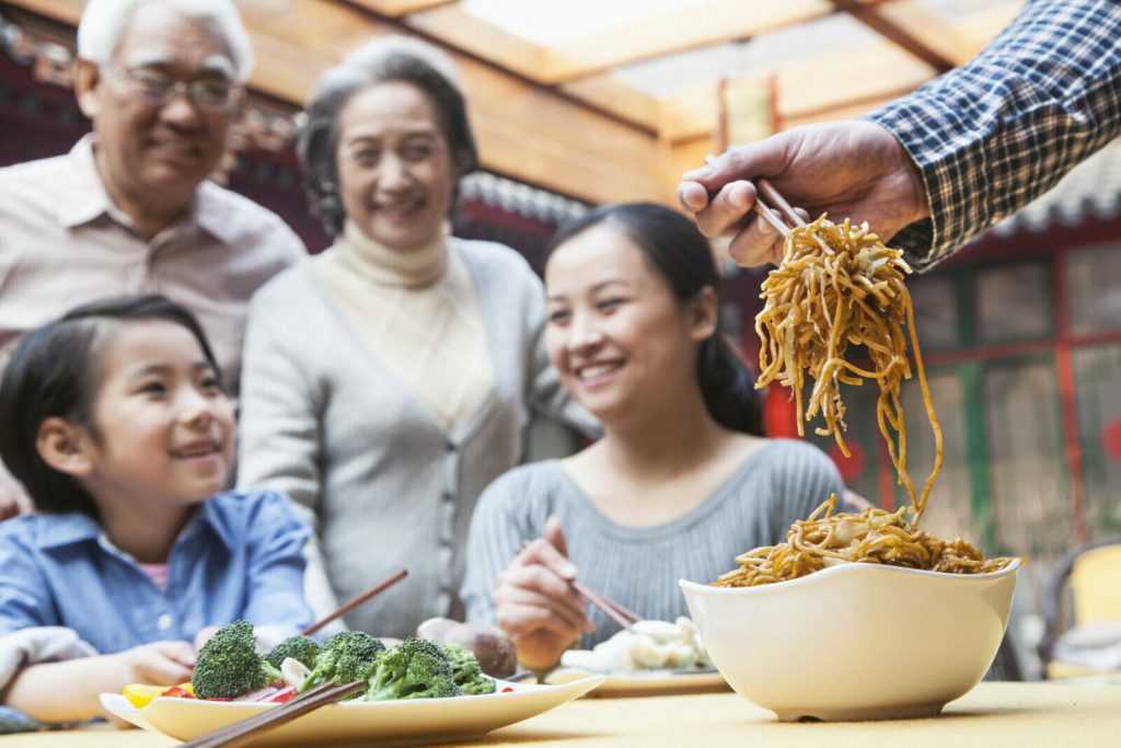 Mid Autumn dinner family