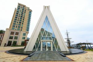 White Chapel Hong Kong triangular glass